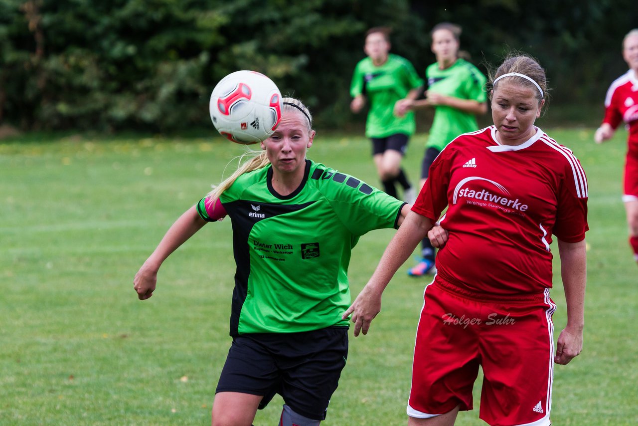 Bild 134 - Frauen SG Schmalfeld/Weddelbrook - Ratzeburger SV : Ergebnis: 1:7